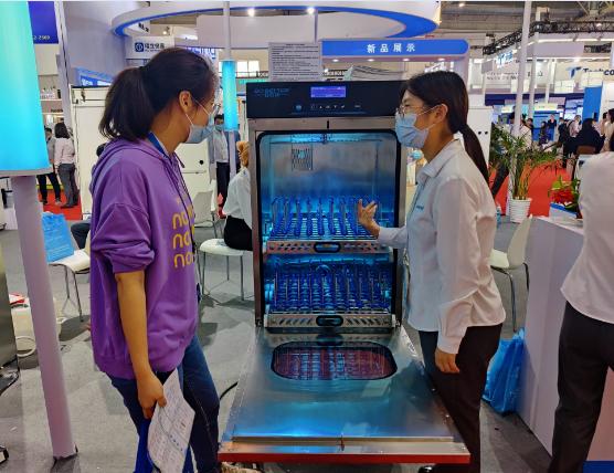 杜伯特洗瓶機(jī)是如何幫助實(shí)驗(yàn)室節(jié)省成本的？